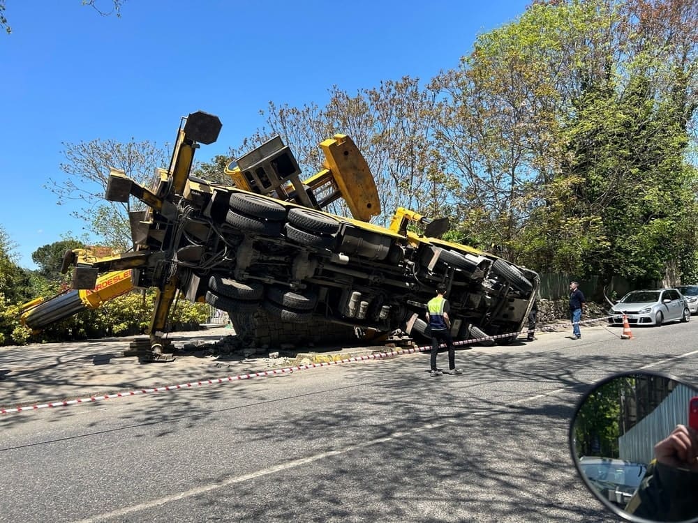 Crane Collapse